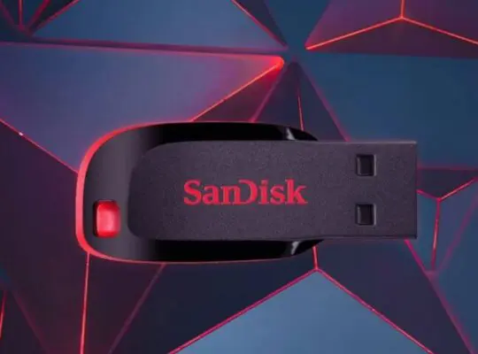 SANDISK - 32GB USB FLASH DRIVE CRUZER BLADE